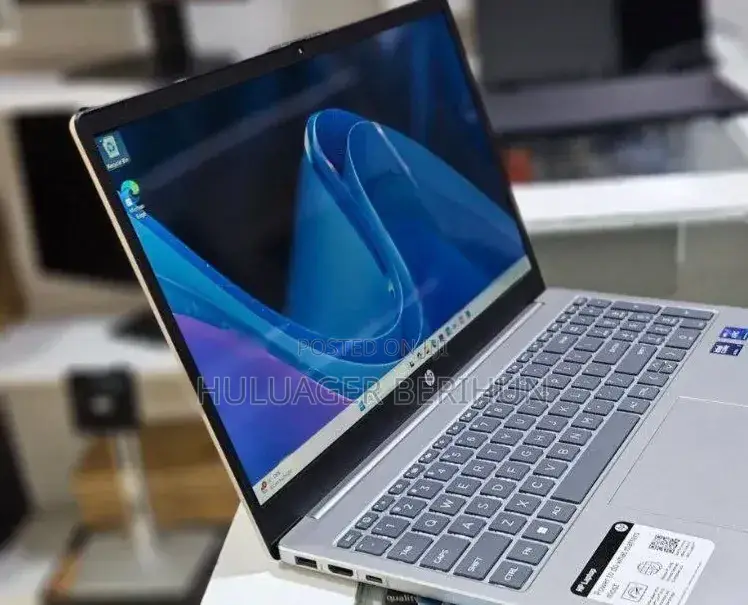 New Laptop HP 15 16GB Intel Core i7 SSD 512GB