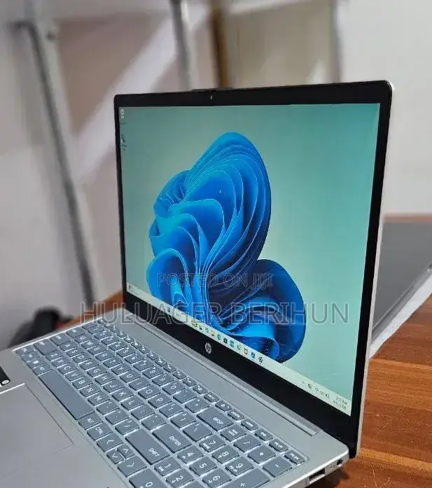 New Laptop HP 15 16GB Intel Core i7 SSD 512GB