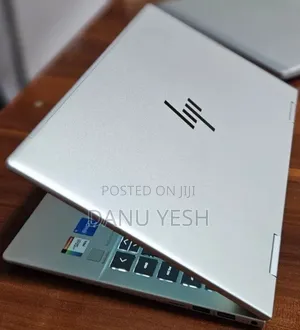 New Laptop HP Envy x360 8GB Intel Core i5 SSD 512GB