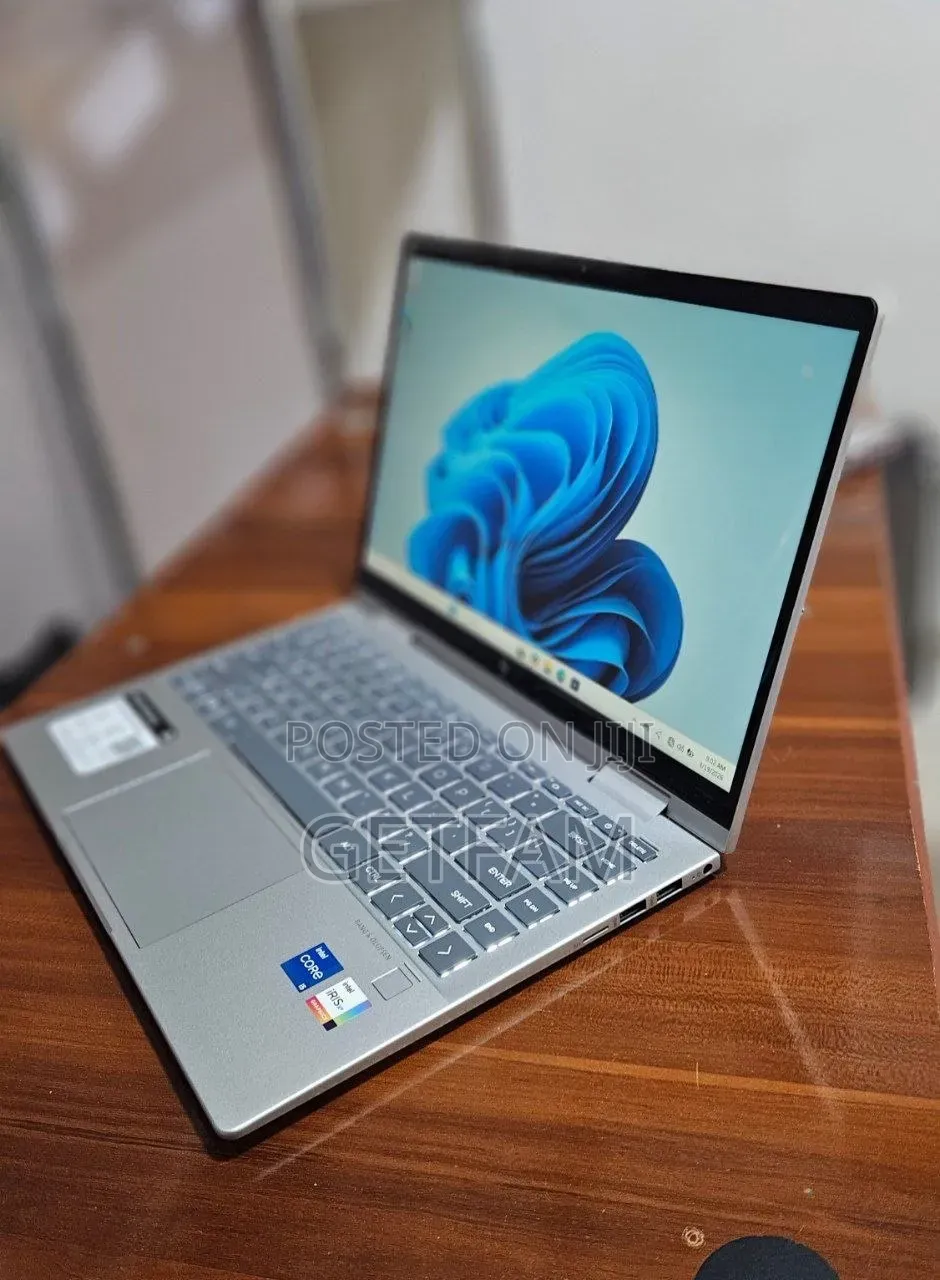 New Laptop HP Envy x360 8GB Intel Core i5 SSD 512GB