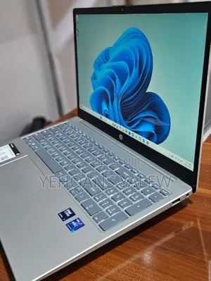 New Laptop HP Stream Notebook 16GB Intel Core Ultra 7 SSD 512GB