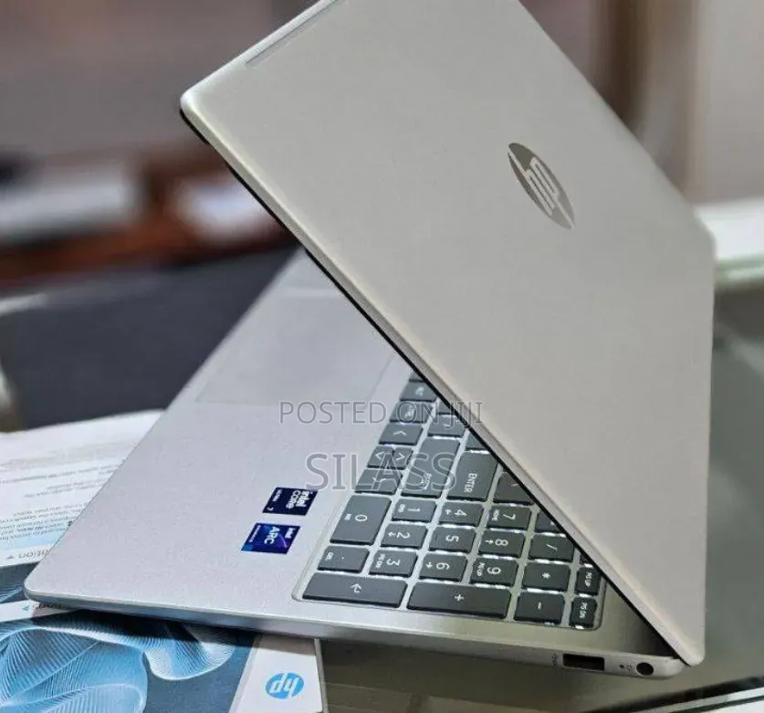 New Laptop HP Pavilion 15 16GB Intel Core Ultra 7 SSD 1T