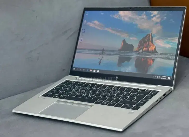 New Laptop HP EliteBook 840 G8 16GB Intel Core i5 SSD 512GB