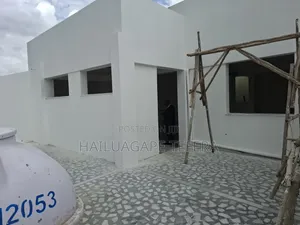 6bdrm Townhouse/Terrace in G+4With Trace, Bole for sale