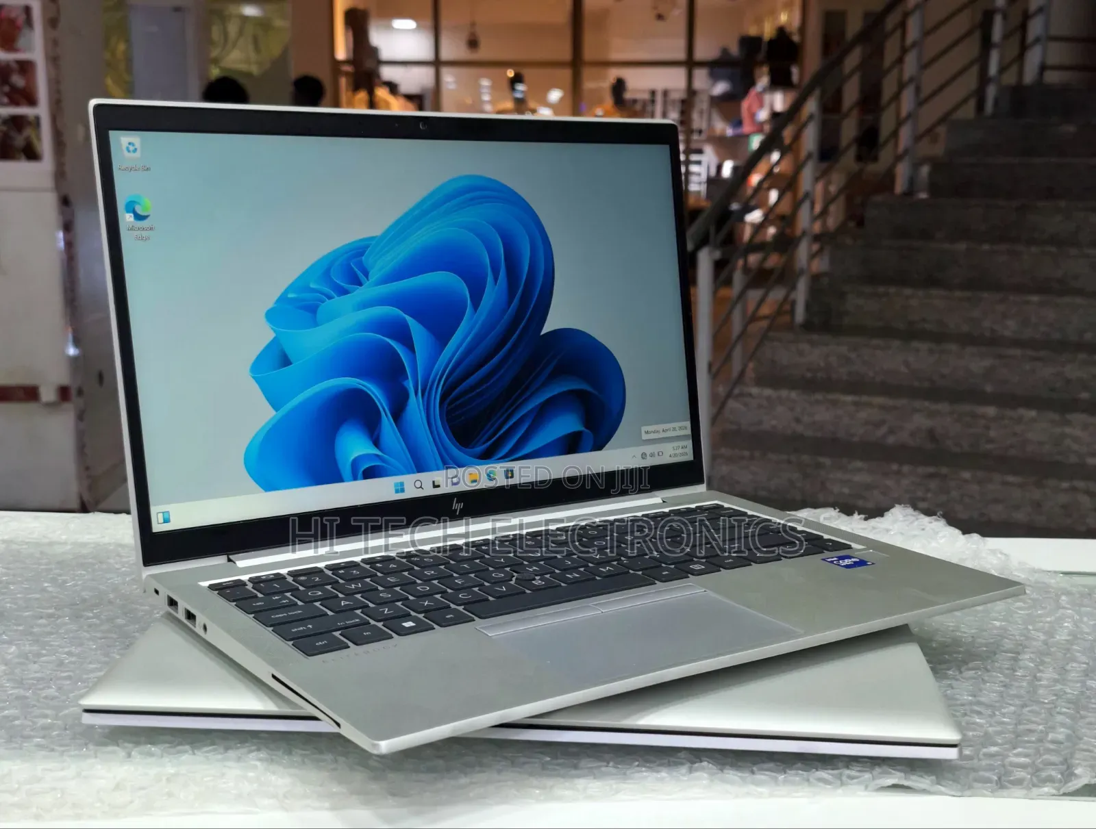 New Laptop HP EliteBook 840 16GB Intel Core i7 SSD 512GB