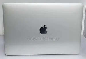 New Laptop Apple MacBook Pro 2020 16GB Intel Core i7 SSD 512GB