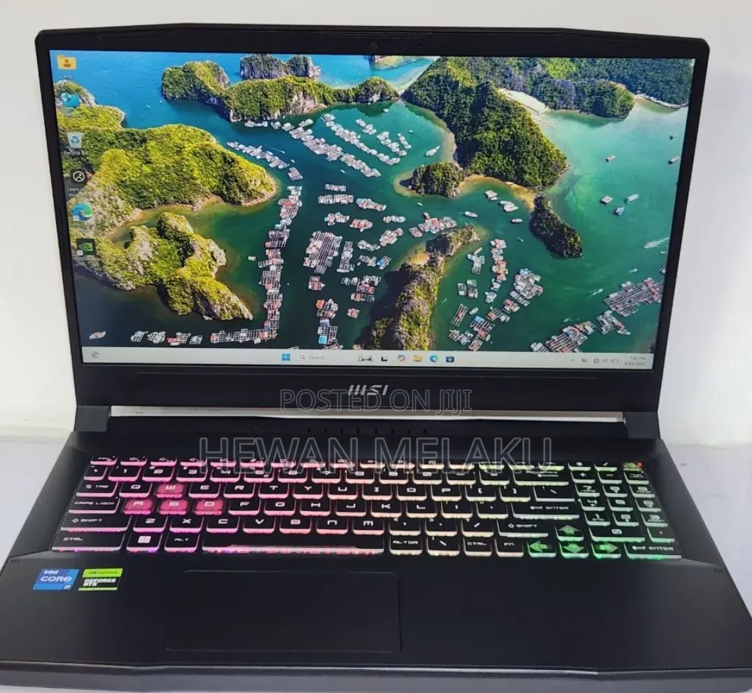 New Laptop MSI Katana 15 16GB Intel Core i7 SSD 1T