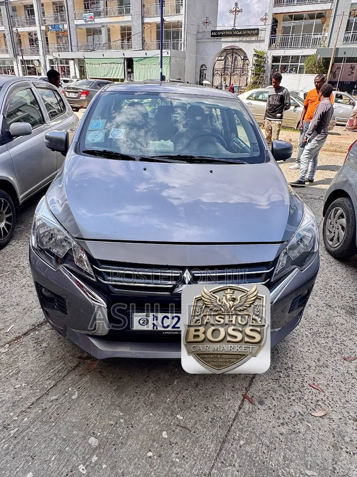 Mitsubishi Attrage 2022 Silver
