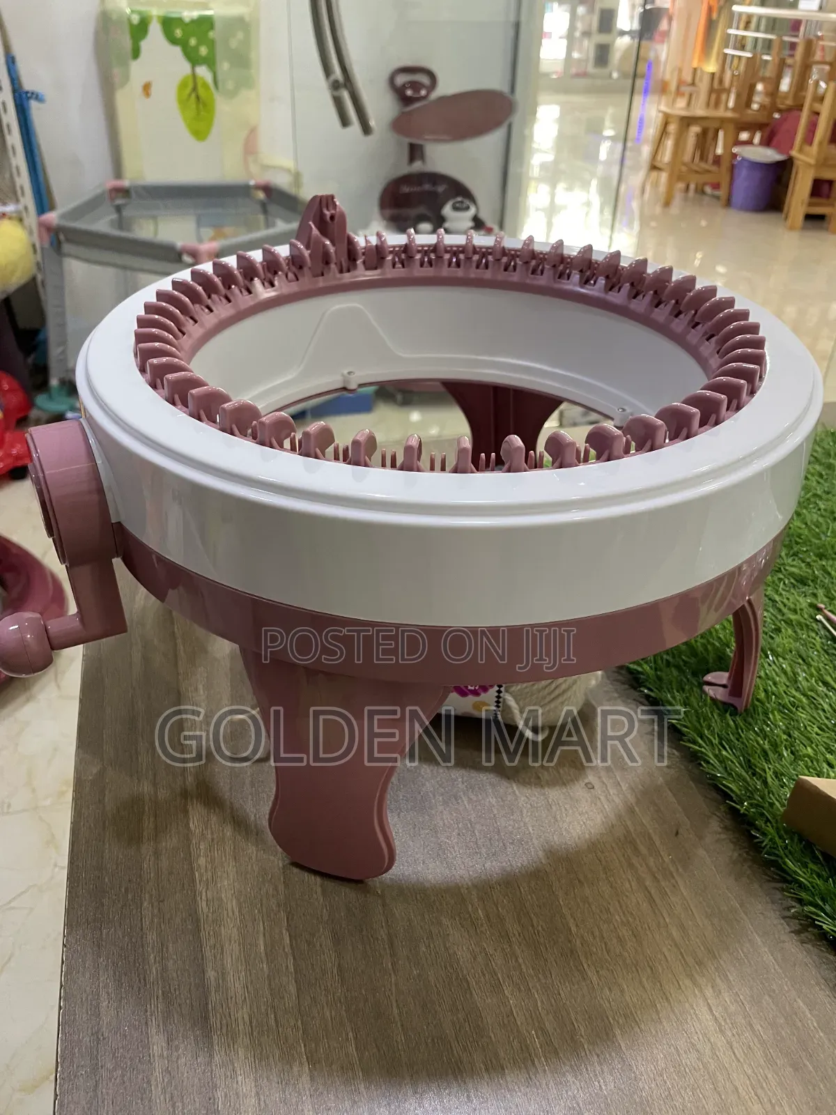 Knitting Machine