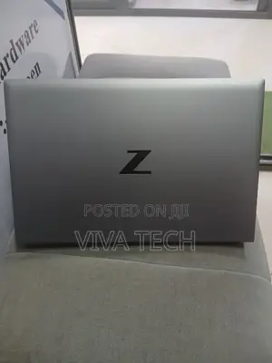 New Laptop HP ZBook Firefly 14 G7 8GB Intel Core i5 SSD 512GB