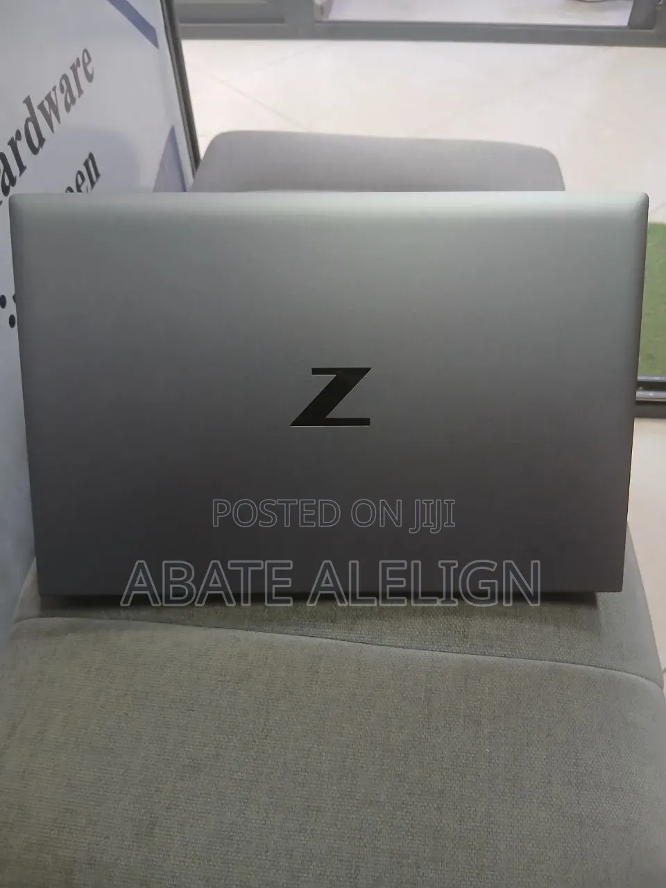 New Laptop HP ZBook Firefly 14 G7 8GB Intel Core i5 SSD 512GB