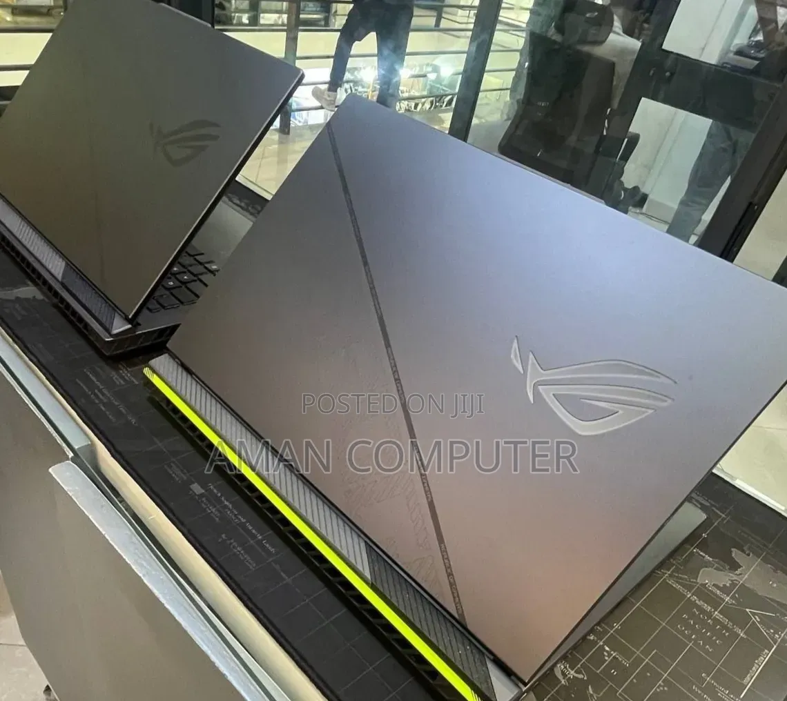 New Laptop Asus ROG Strix G16 G614 16GB Intel Core i9 SSD 1T
