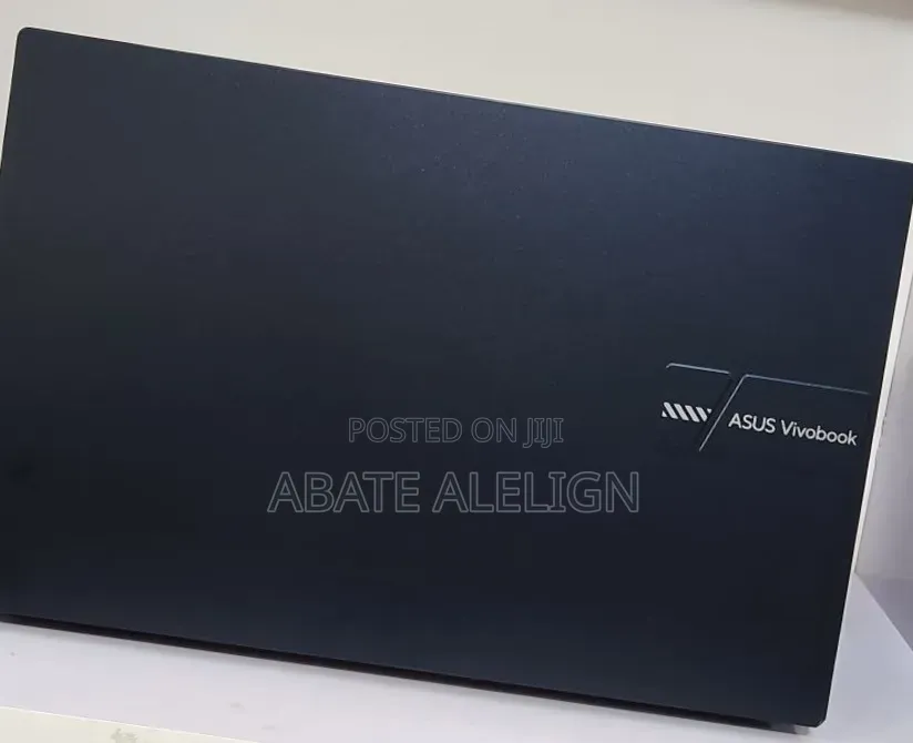 New Laptop Asus VivoBook 15 X505BA 16GB Intel Core i9 SSD 1T