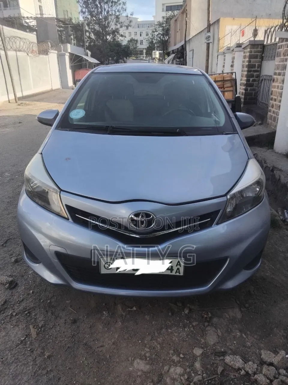 Toyota Yaris 2012 Blue