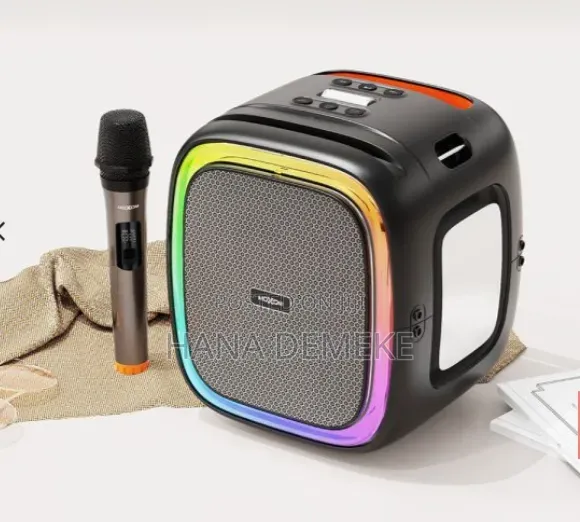 Maxom Speaker