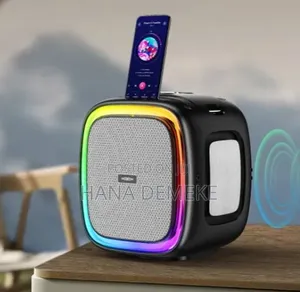 Maxom Speaker