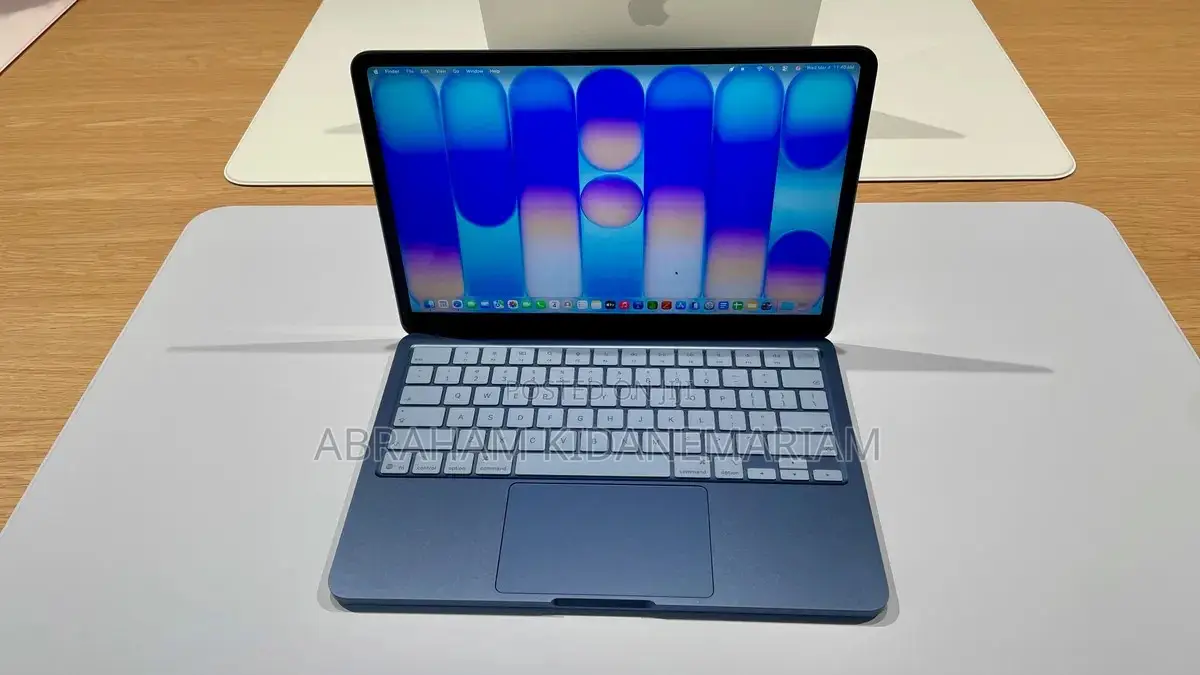New Laptop Apple MacBook Neo 2026 8GB SSD 256GB