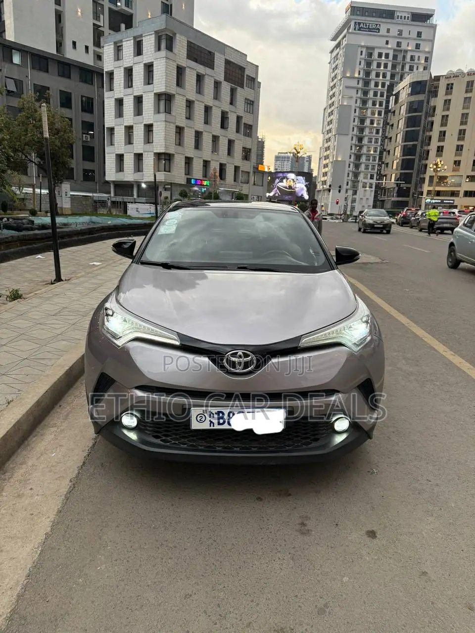 Toyota C-HR 2020 Gold