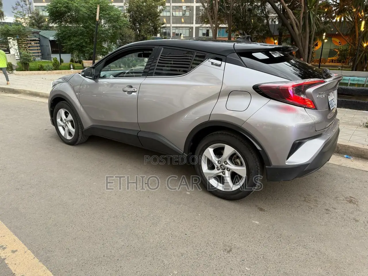 Toyota C-HR 2020 Gold