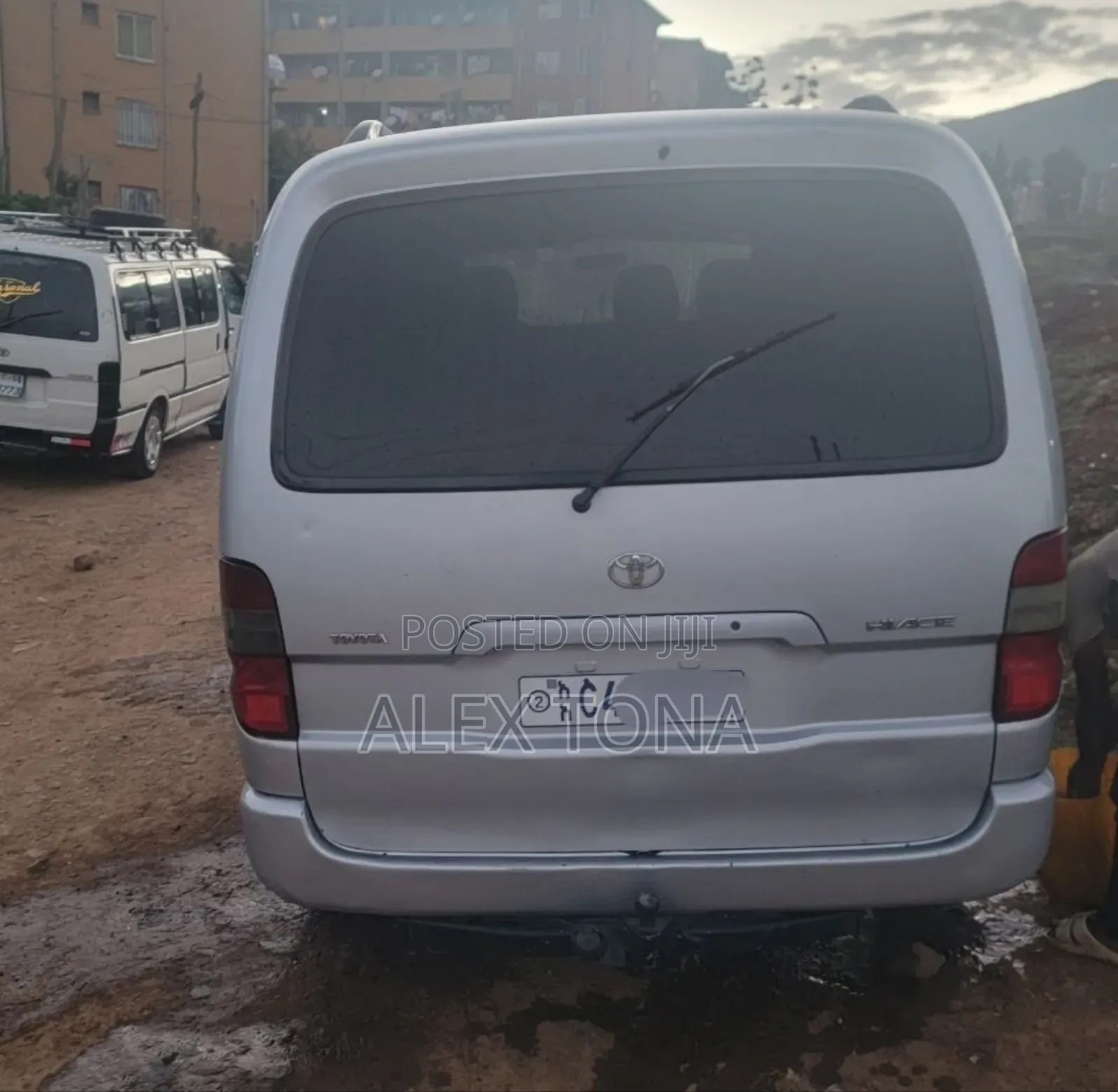 Toyota HiAce 2008 Silver