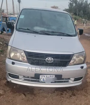 Toyota HiAce 2008 Silver