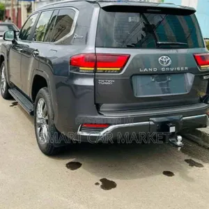 Toyota Land Cruiser 2023 Gray