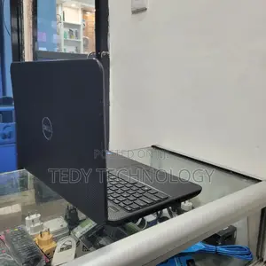 Laptop Dell Inspiron 15 4GB Intel Core i3 HDD 500GB