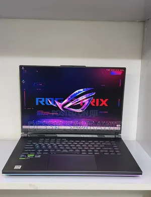 New Laptop Asus ROG Strix G16 G614 16GB Intel Core i9 SSD 1T