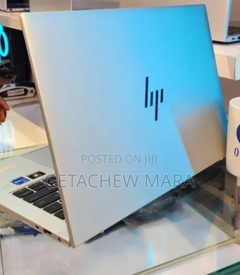 New Laptop HP EliteBook 840 G9 16GB Intel Core i5 SSD 512GB