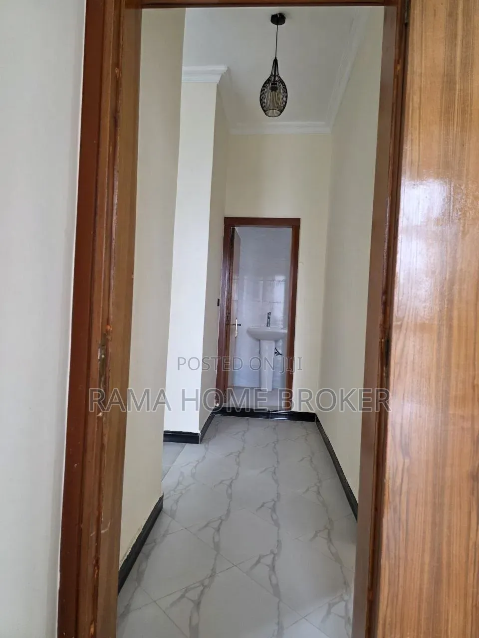 Furnished 3bdrm Apartment in መገናኛ ለም ሆቴል አፓርትመንት, Yeka for sale