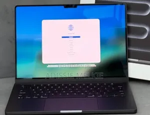 New Laptop Apple MacBook Pro 2025 M5 14-inch 8GB Apple M5 Pro SSD 512GB