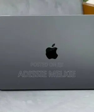 New Laptop Apple MacBook Pro 2025 M5 14-inch 8GB Apple M5 Pro SSD 512GB