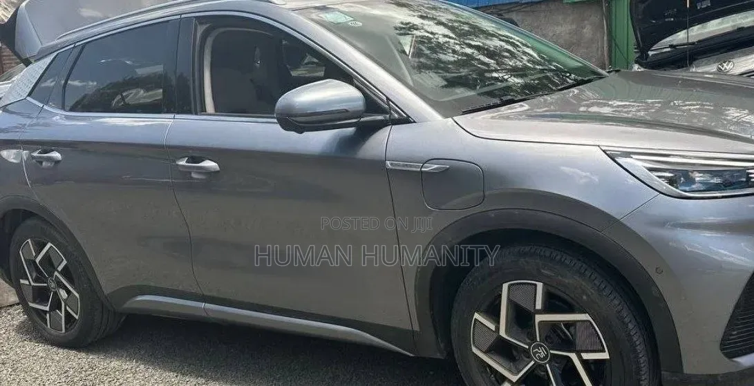 BYD Yuan Up 2025 Gray