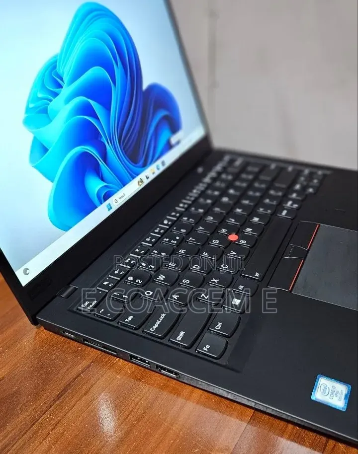 New Laptop Lenovo 16GB Intel Core i7 SSD 512GB