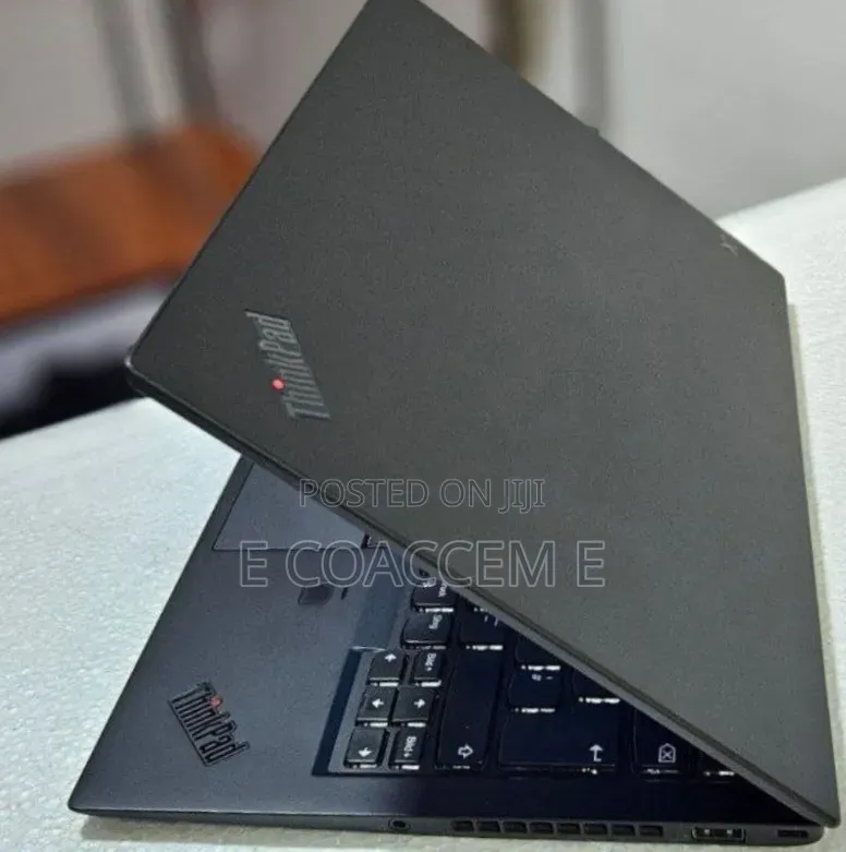 New Laptop Lenovo 16GB Intel Core i7 SSD 512GB