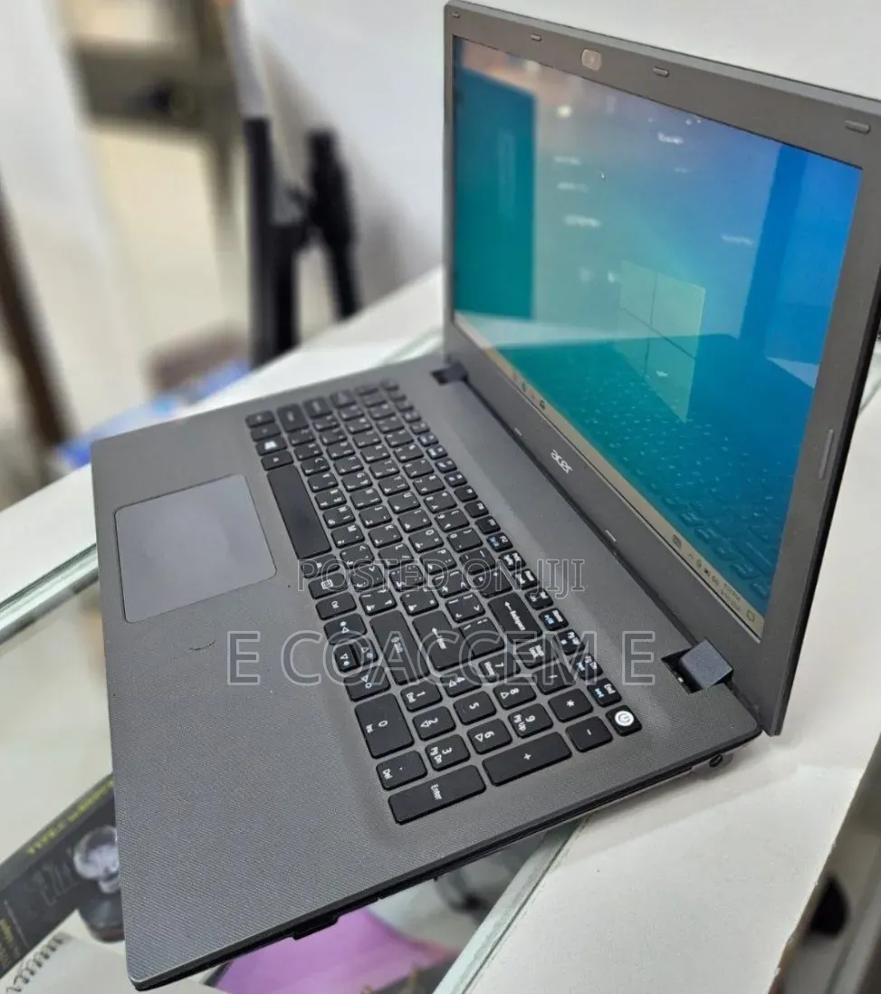 New Laptop Acer 8GB Intel Core i5 HDD 1T