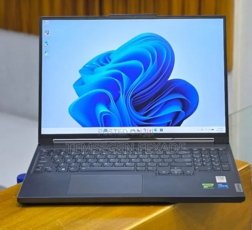 New Laptop Lenovo Legion 5 16GB Intel Core i7 SSD 1T