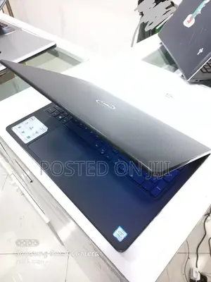 New Laptop Dell Vostro 3000 8GB Intel Core i5 HDD 1T