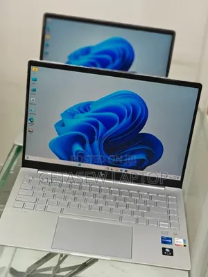 New Laptop HP Stream Notebook 16GB Intel Core i5 SSD 1T