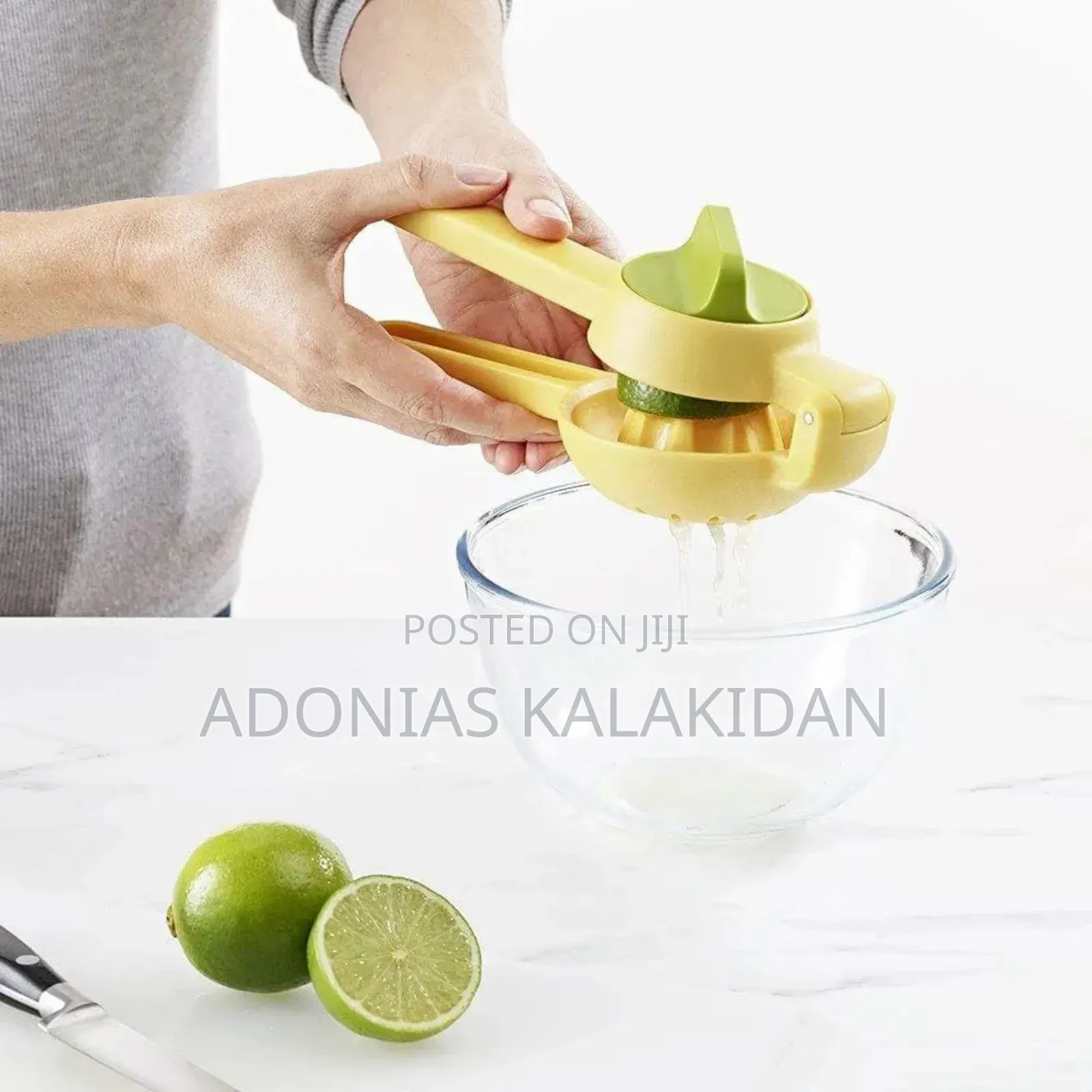 Manual Squeeze Twist Hand Juicer