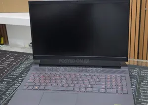 New Laptop Dell G15 5511 16GB Intel Core i7 SSD 1T