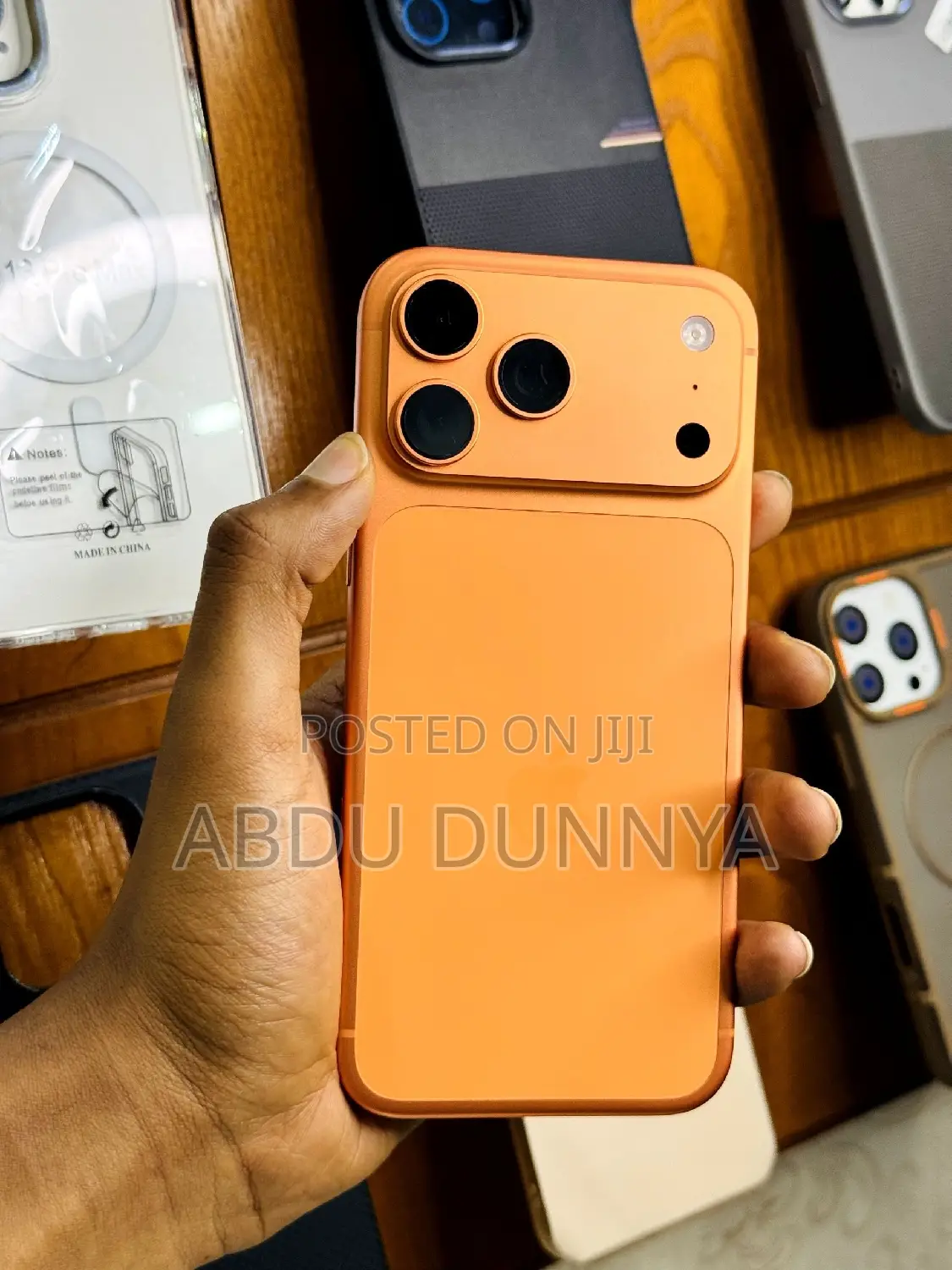 New Apple iPhone 17 Pro Max 256 GB Orange