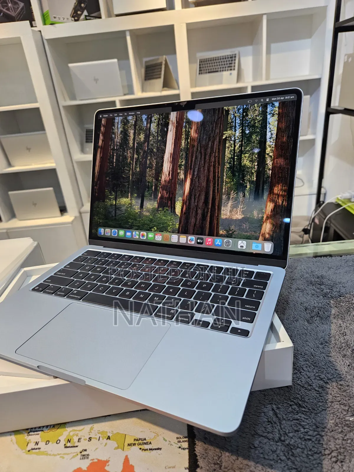New Laptop Apple MacBook Air 2025 M4 13-inch 16GB Apple M4 SSD 1T