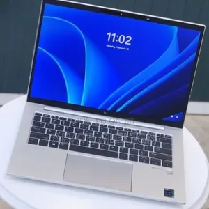 New Laptop HP EliteBook 840 G10 16GB Intel Core i5 SSD 512GB