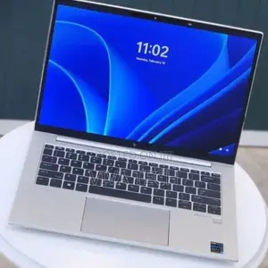 New Laptop HP EliteBook 840 G10 16GB Intel Core i5 SSD 512GB