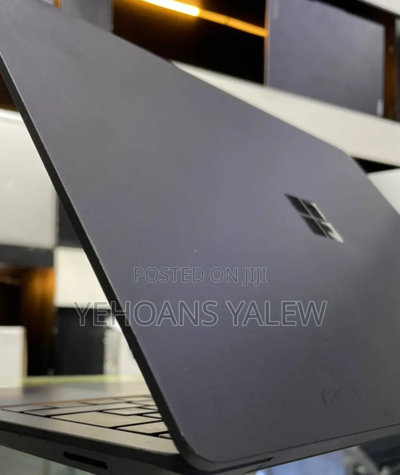 New Laptop Microsoft Surface 16GB Intel Core i7 SSD 512GB