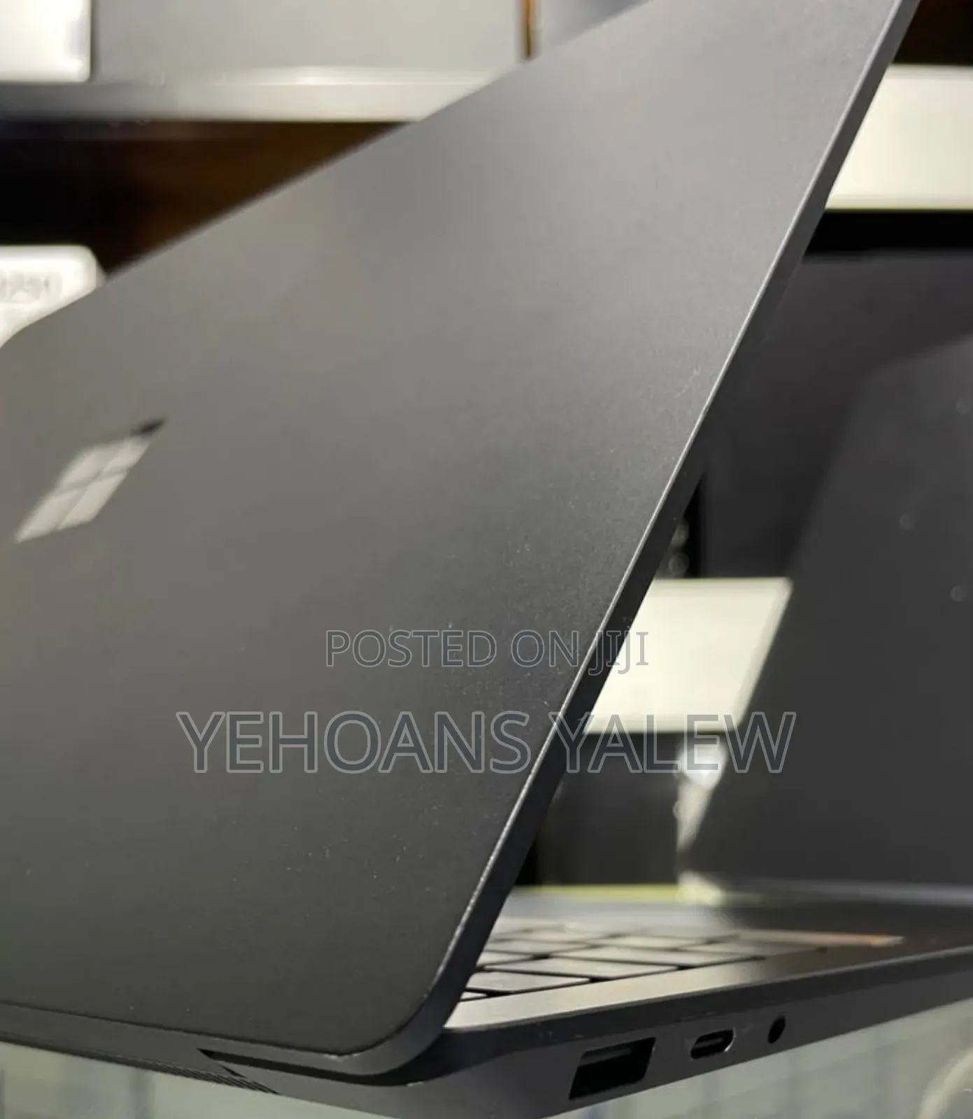 New Laptop Microsoft Surface 16GB Intel Core i7 SSD 512GB