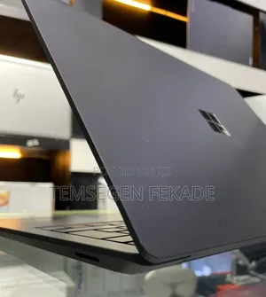 New Laptop Microsoft Surface 16GB Intel Core i7 SSD 512GB