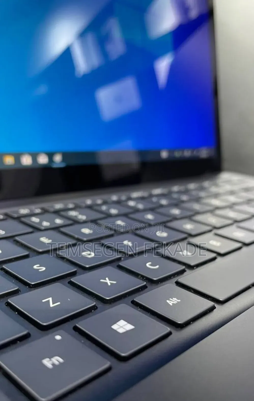 New Laptop Microsoft Surface 16GB Intel Core i7 SSD 512GB