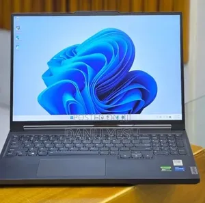 New Laptop Lenovo 16GB Intel Core i7 SSD 1T